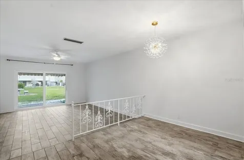 6927 Place De La Paix St Petersburg FL 33707