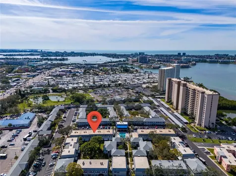 6927 Place De La Paix St Petersburg FL 33707