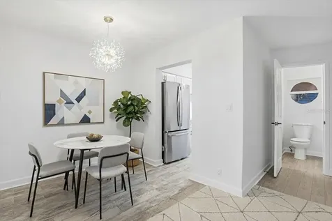 6927 Place De La Paix St Petersburg FL 33707