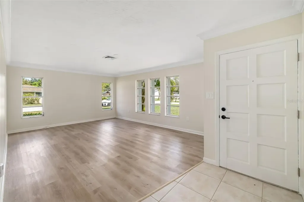 1097 Willis Avenue Sarasota FL 34232