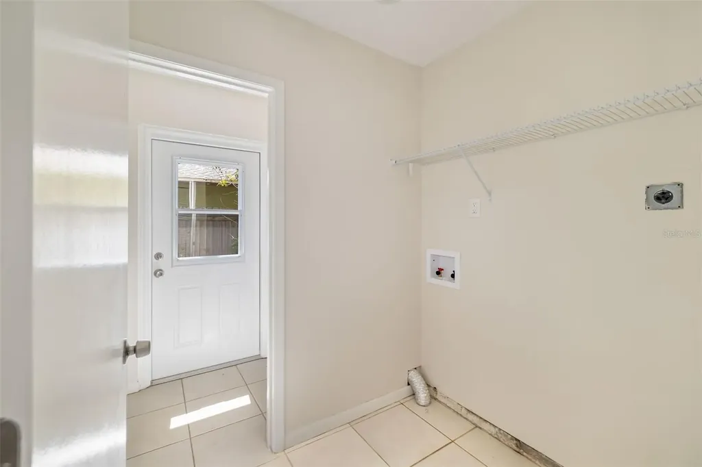 1097 Willis Avenue Sarasota FL 34232