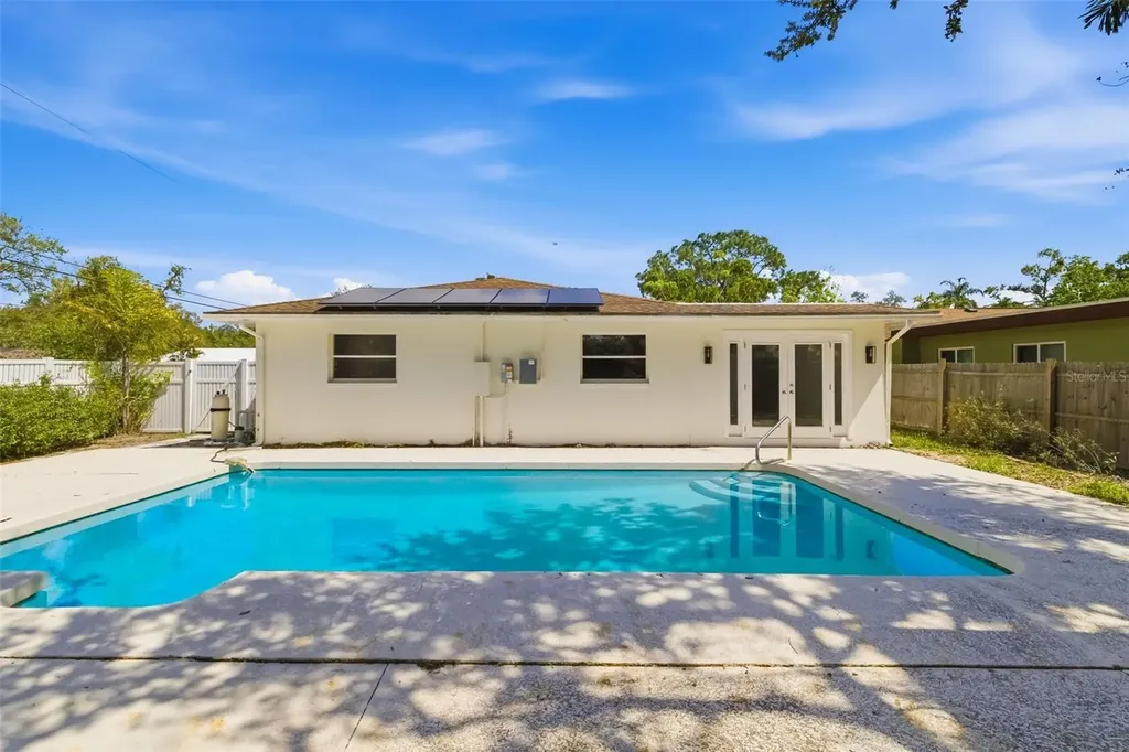 1097 Willis Avenue Sarasota FL 34232