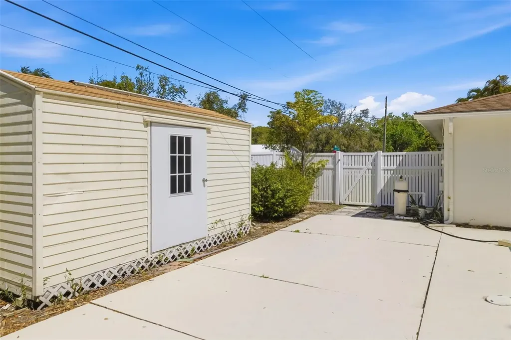 1097 Willis Avenue Sarasota FL 34232