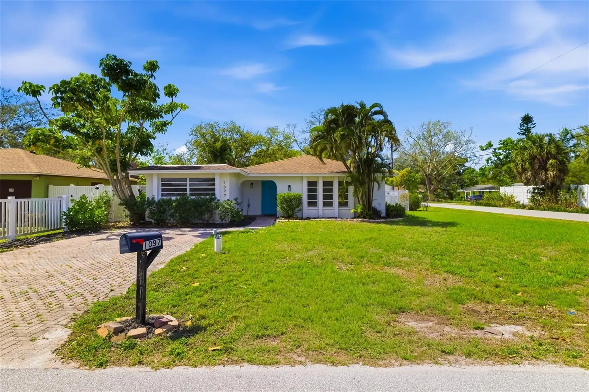 1097 Willis Avenue Sarasota FL 34232