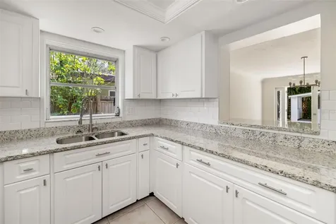 1097 Willis Avenue Sarasota FL 34232
