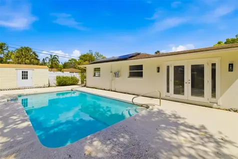 1097 Willis Avenue Sarasota FL 34232
