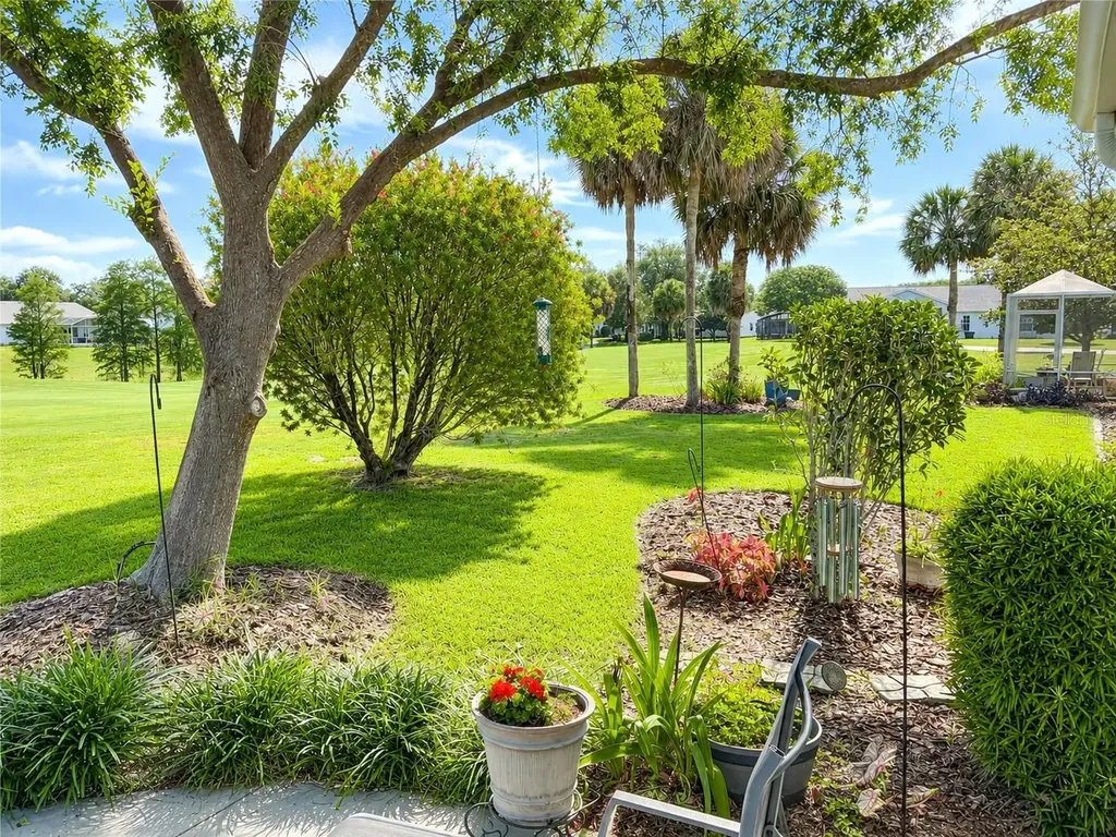 26035 Oakmount Drive Leesburg FL 34748