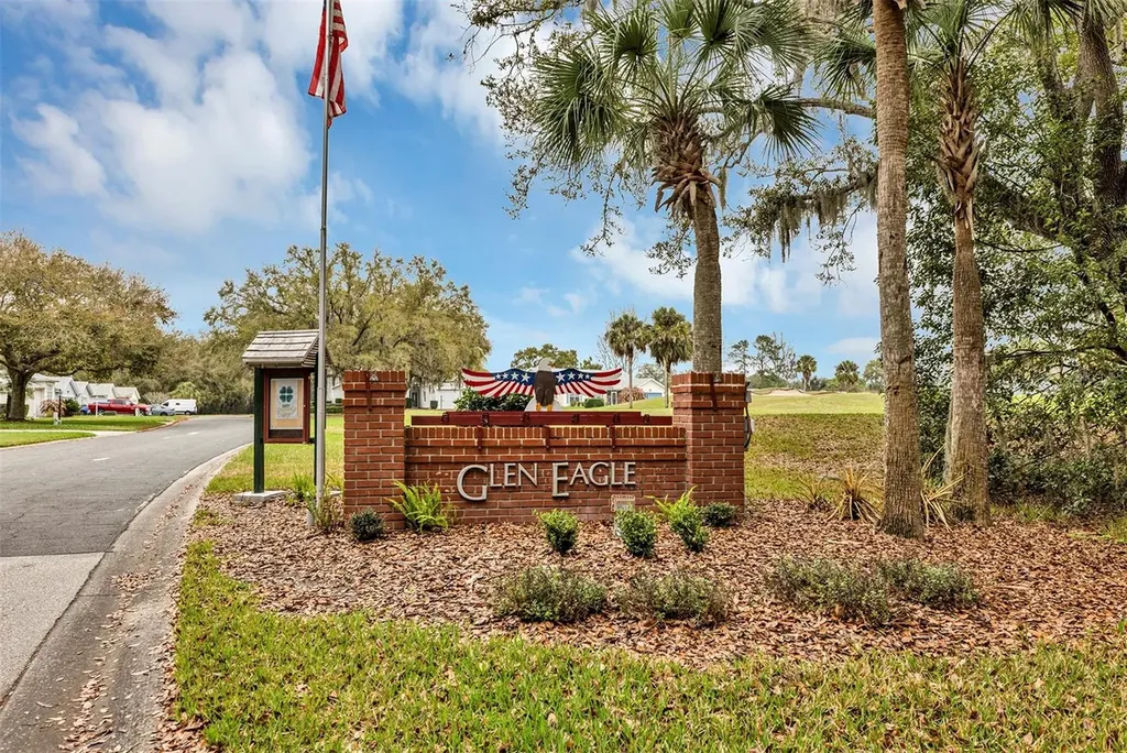 26035 Oakmount Drive Leesburg FL 34748