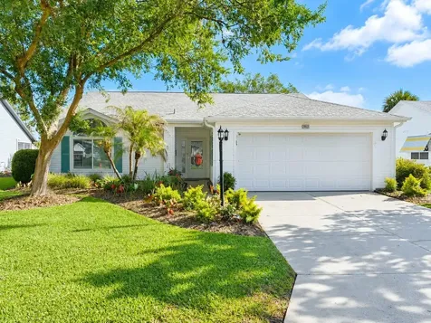 26035 Oakmount Drive Leesburg FL 34748