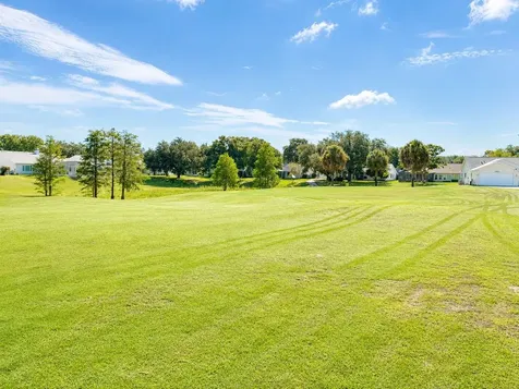 26035 Oakmount Drive Leesburg FL 34748