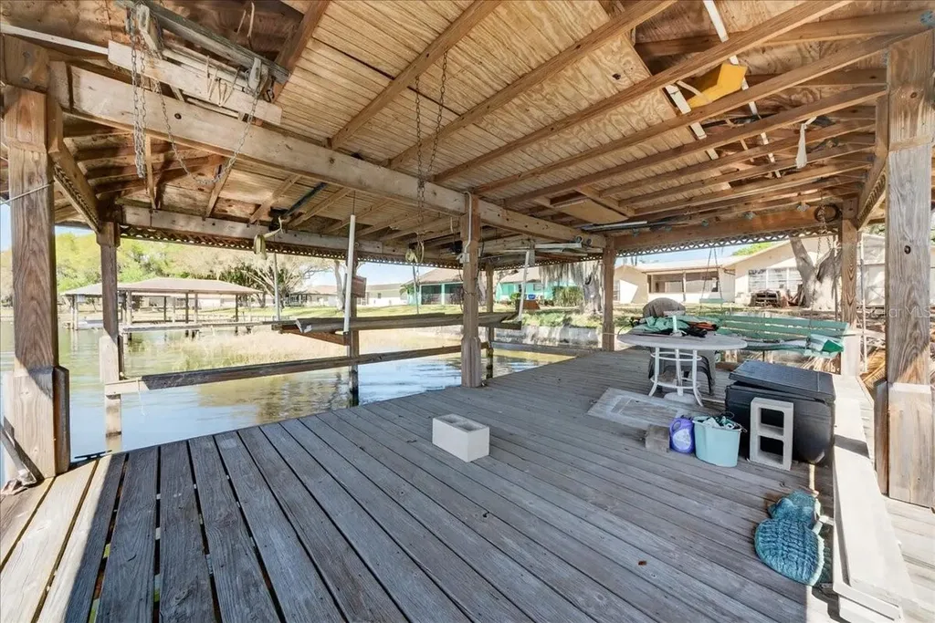 189 Autumn Avenue Lake Placid FL 33852