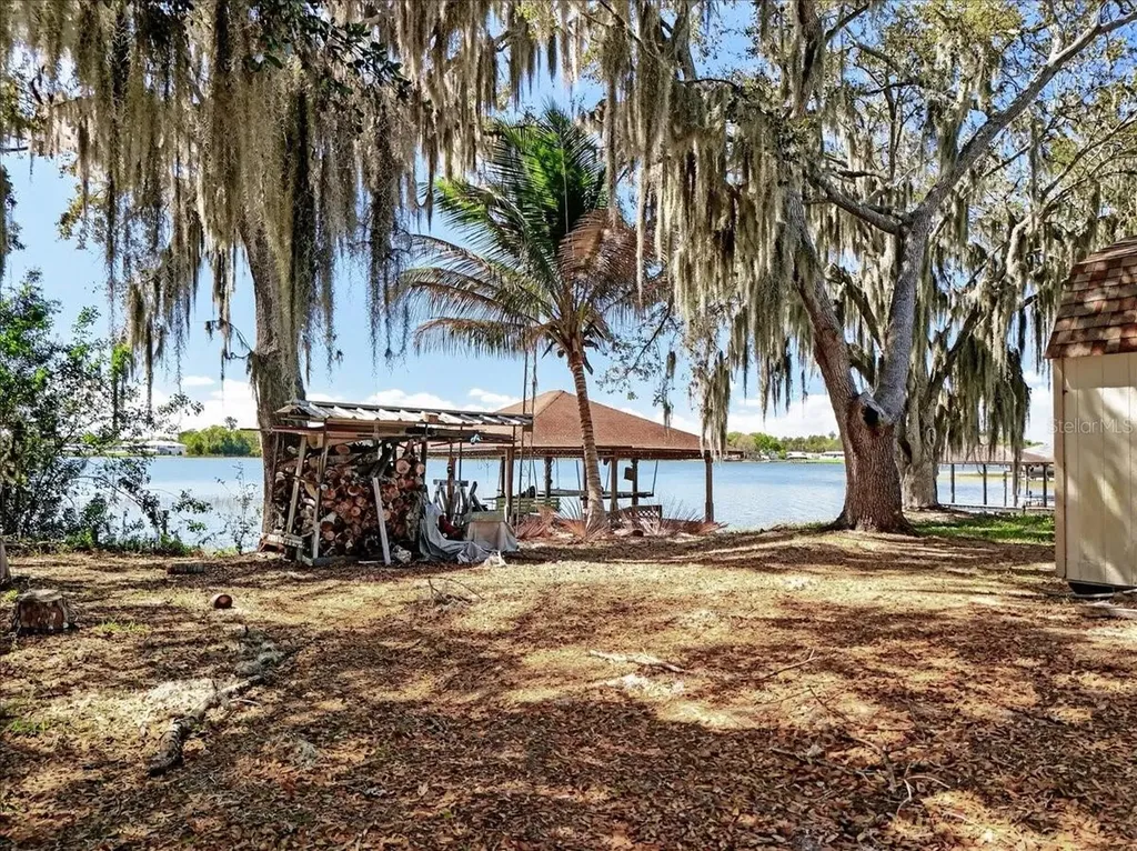 189 Autumn Avenue Lake Placid FL 33852