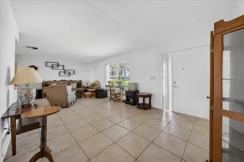 189 Autumn Avenue Lake Placid FL 33852