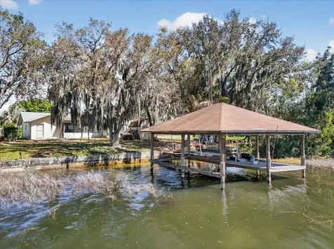 189 Autumn Avenue Lake Placid FL 33852