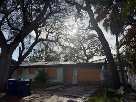10706 N Central Avenue Tampa FL 33612