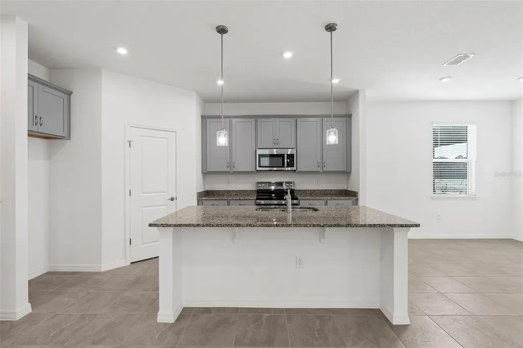 324 Belmond Drive Debary FL 32713