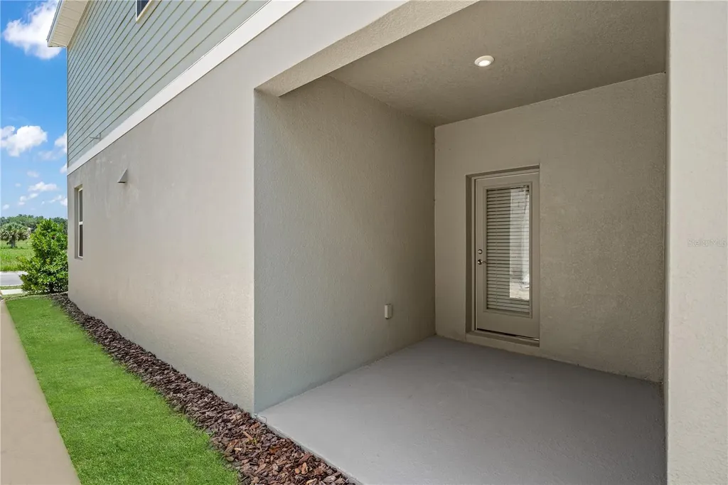 324 Belmond Drive Debary FL 32713