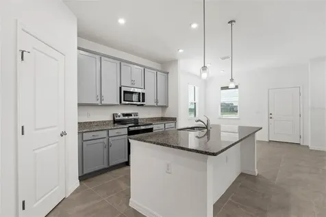 324 Belmond Drive Debary FL 32713