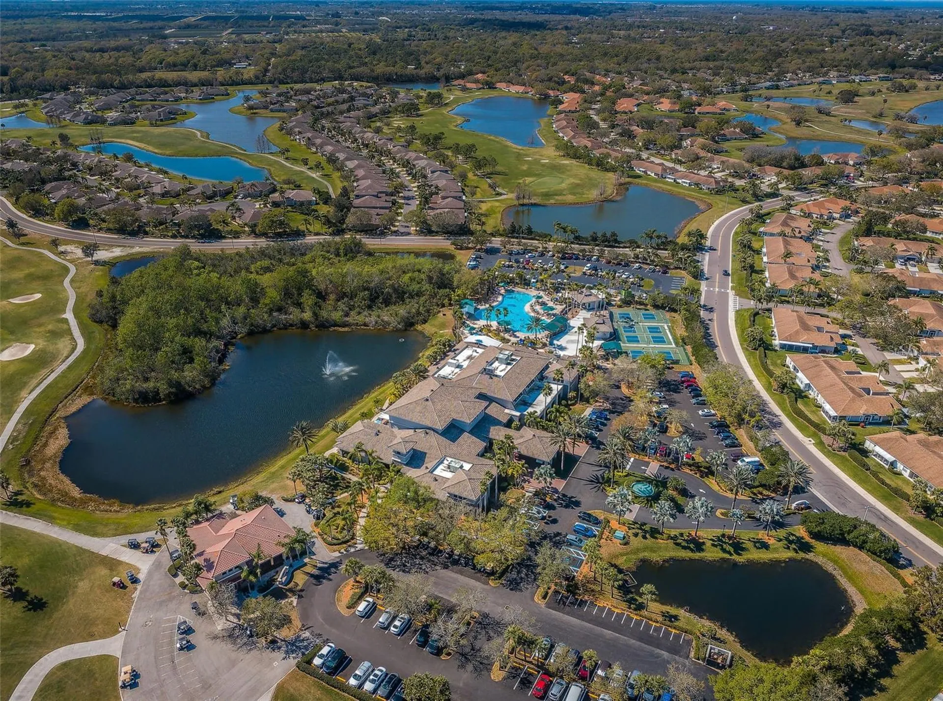 737 Mccallister Avenue Sun City Center FL 33573