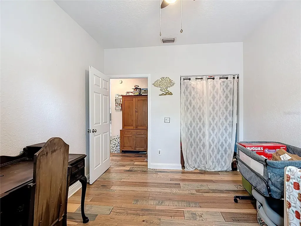 105 W Comanche Avenue Tampa FL 33604