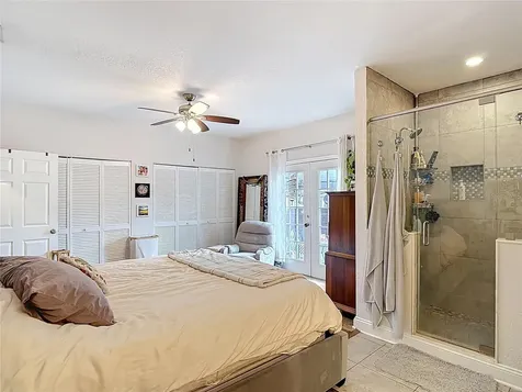 105 W Comanche Avenue Tampa FL 33604