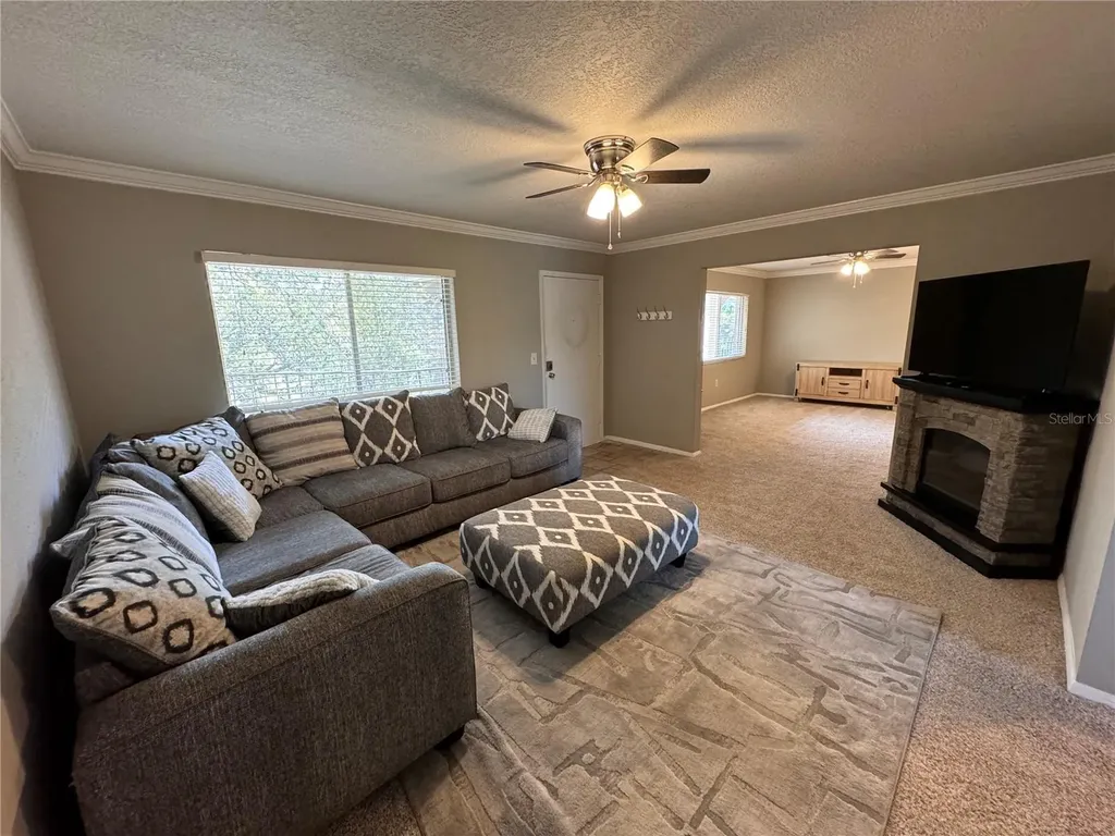 120 Blue Point Way Altamonte Springs FL 32701