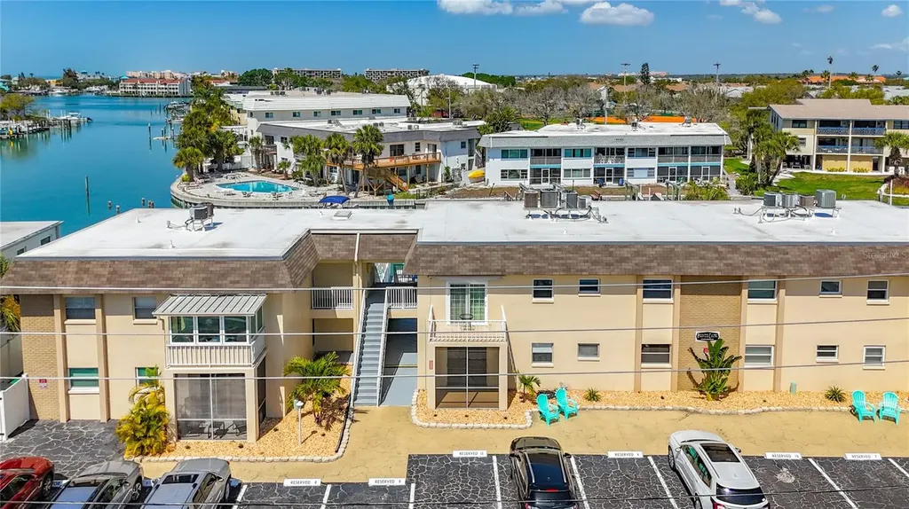 184 117th Avenue Treasure Island FL 33706