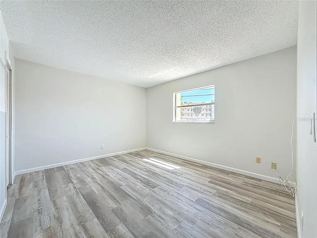 184 117th Avenue Treasure Island FL 33706
