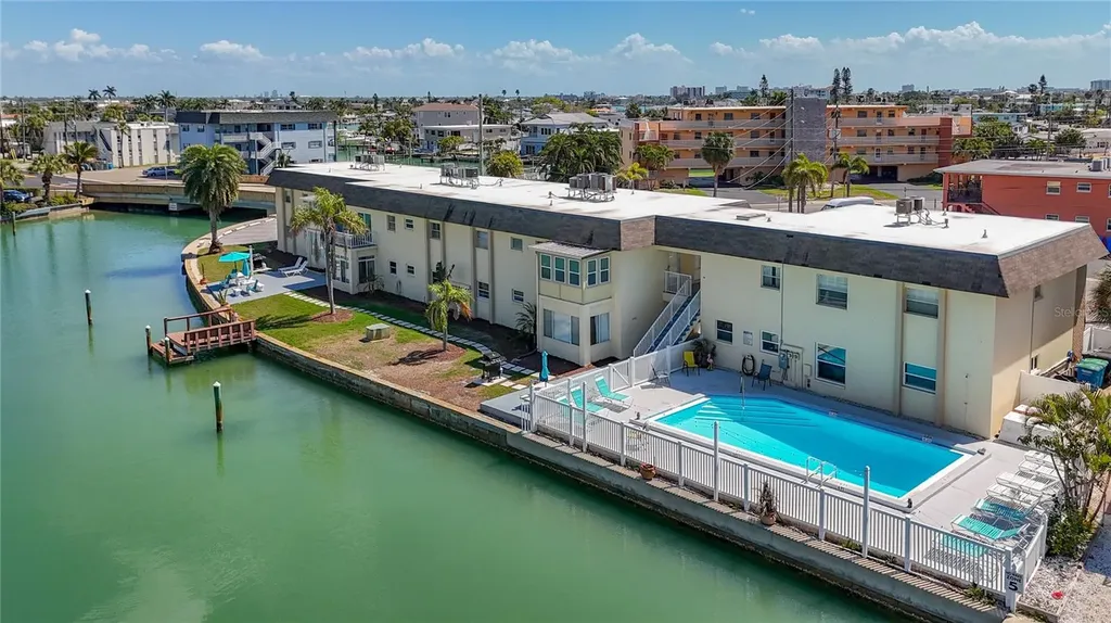 184 117th Avenue Treasure Island FL 33706