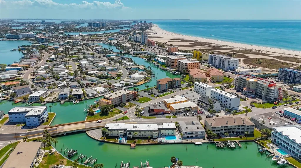 184 117th Avenue Treasure Island FL 33706
