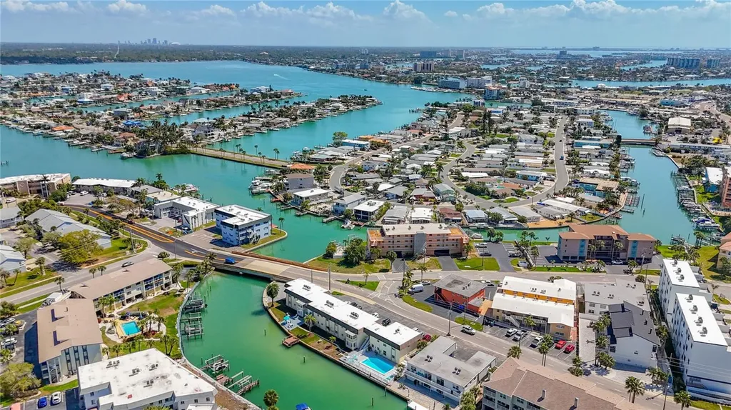 184 117th Avenue Treasure Island FL 33706