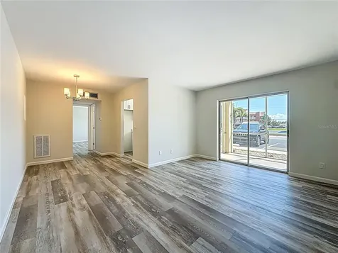184 117th Avenue Treasure Island FL 33706
