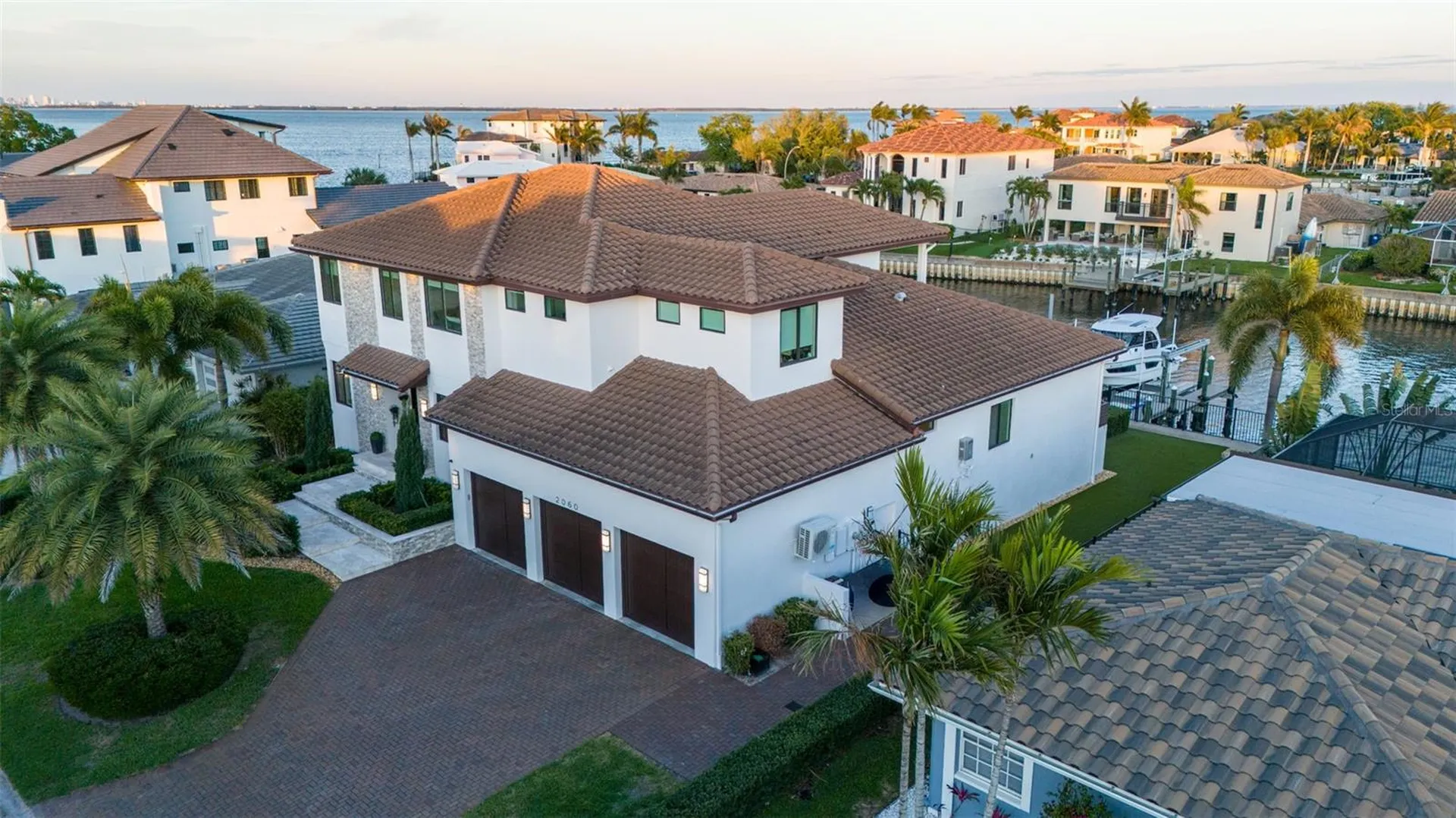 2060 Illinois Avenue NE St Petersburg FL 33703