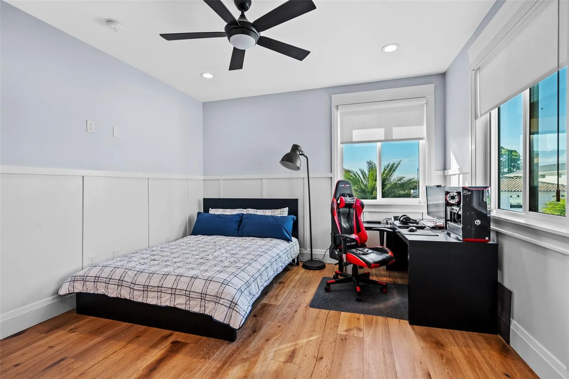 2060 Illinois Avenue NE St Petersburg FL 33703