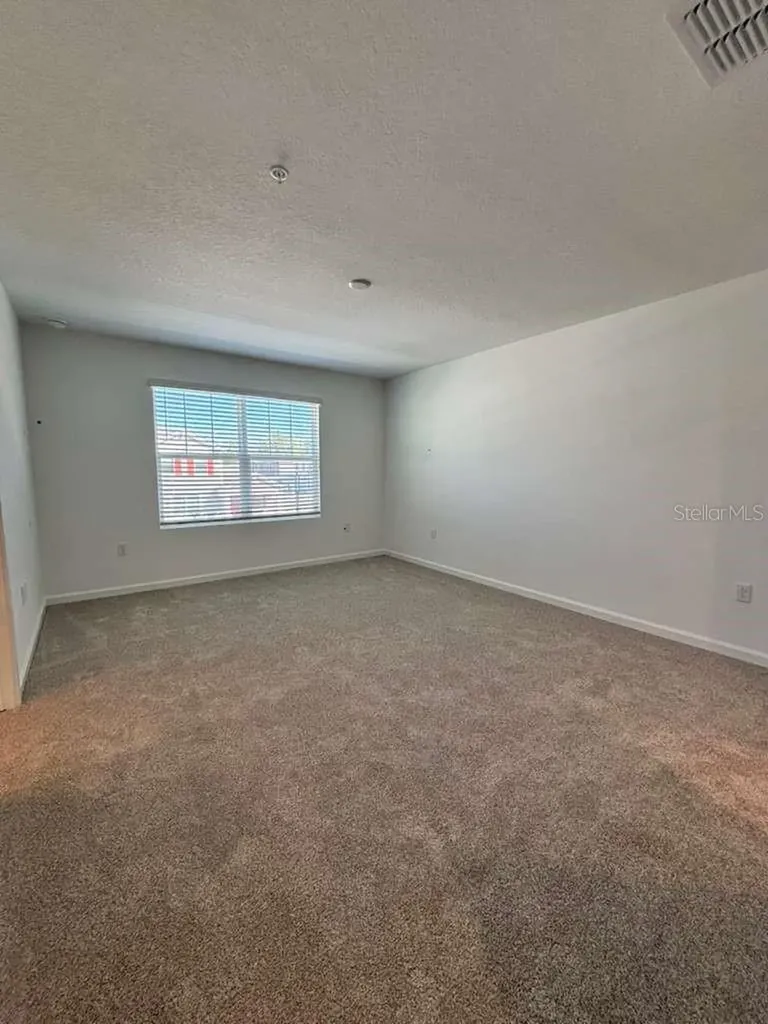 9872 Walkway Drive Orlando FL 32832