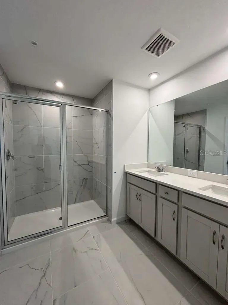 9872 Walkway Drive Orlando FL 32832