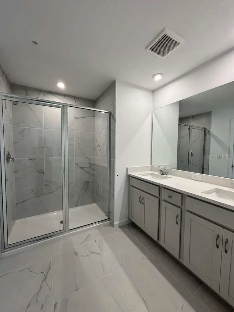 9872 Walkway Drive Orlando FL 32832