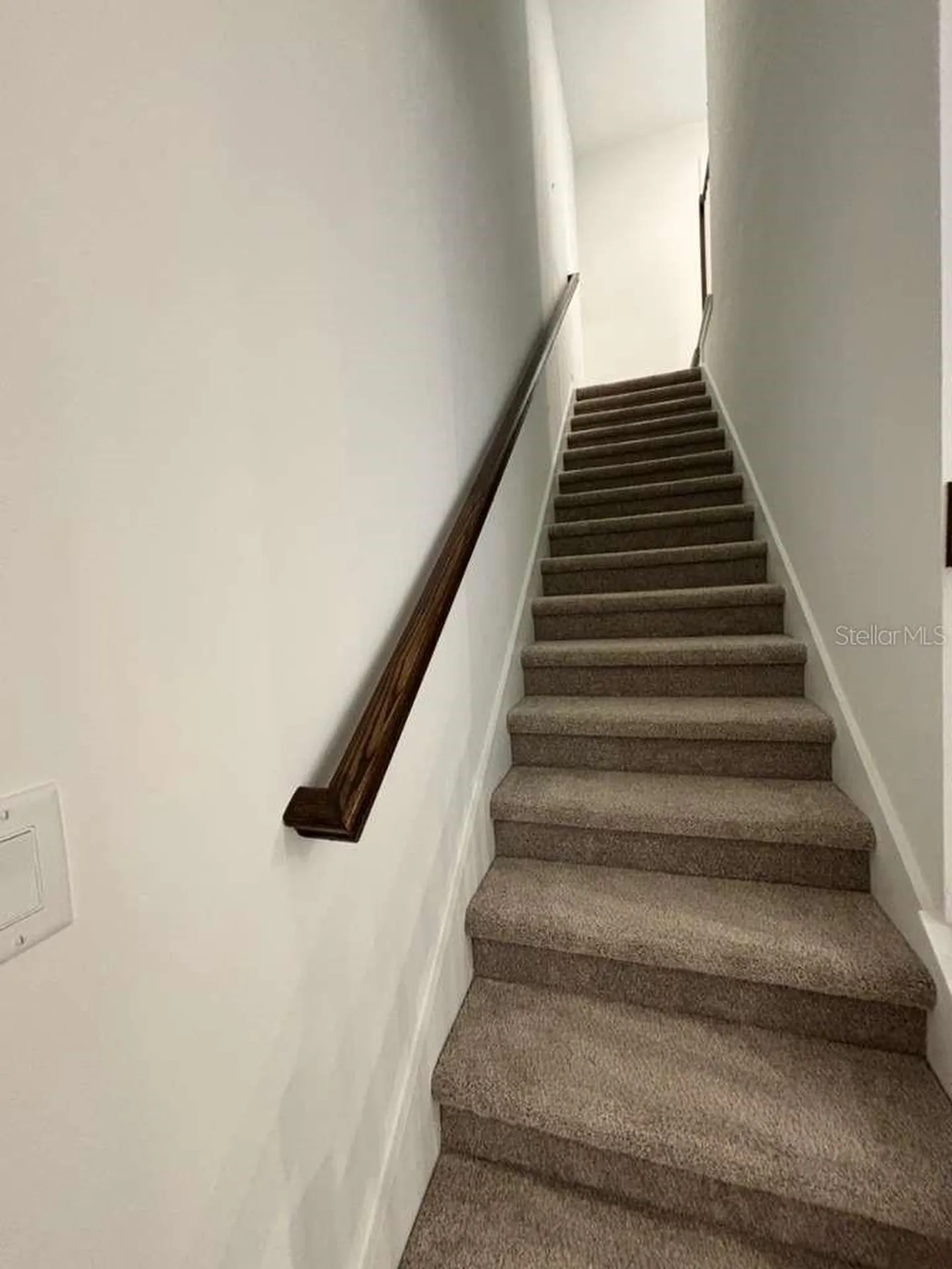 9872 Walkway Drive Orlando FL 32832