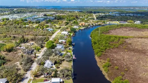 7754 Riverside Drive Punta Gorda FL 33982