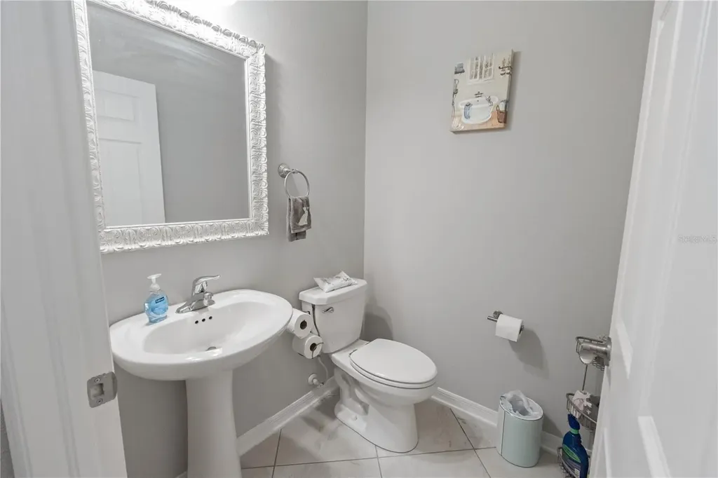 9204 Fox Sparrow Road Tampa FL 33626