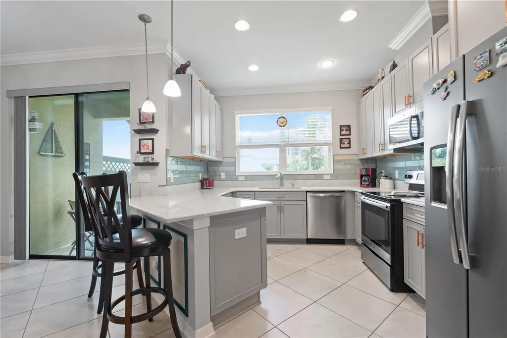 9204 Fox Sparrow Road Tampa FL 33626