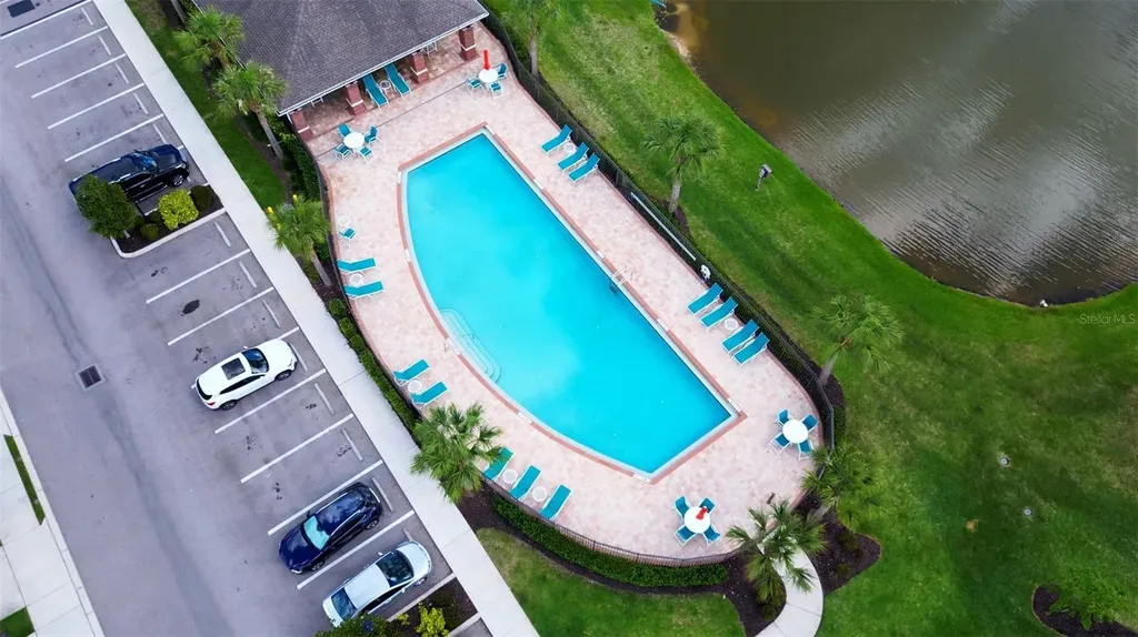 9204 Fox Sparrow Road Tampa FL 33626