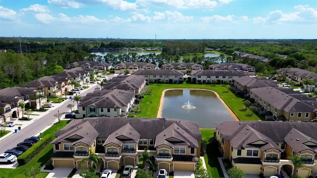 9204 Fox Sparrow Road Tampa FL 33626