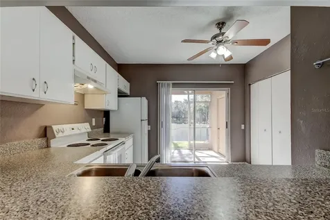 6318 Bayside Key Drive Tampa FL 33615