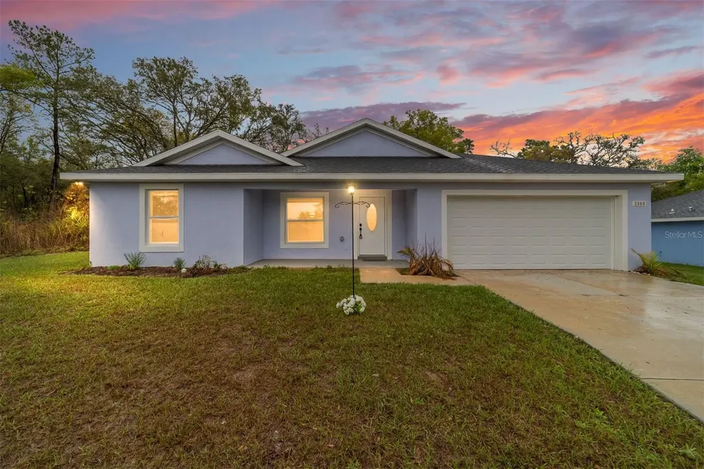 2349 W Juan Vega Lane Dunnellon FL 34434