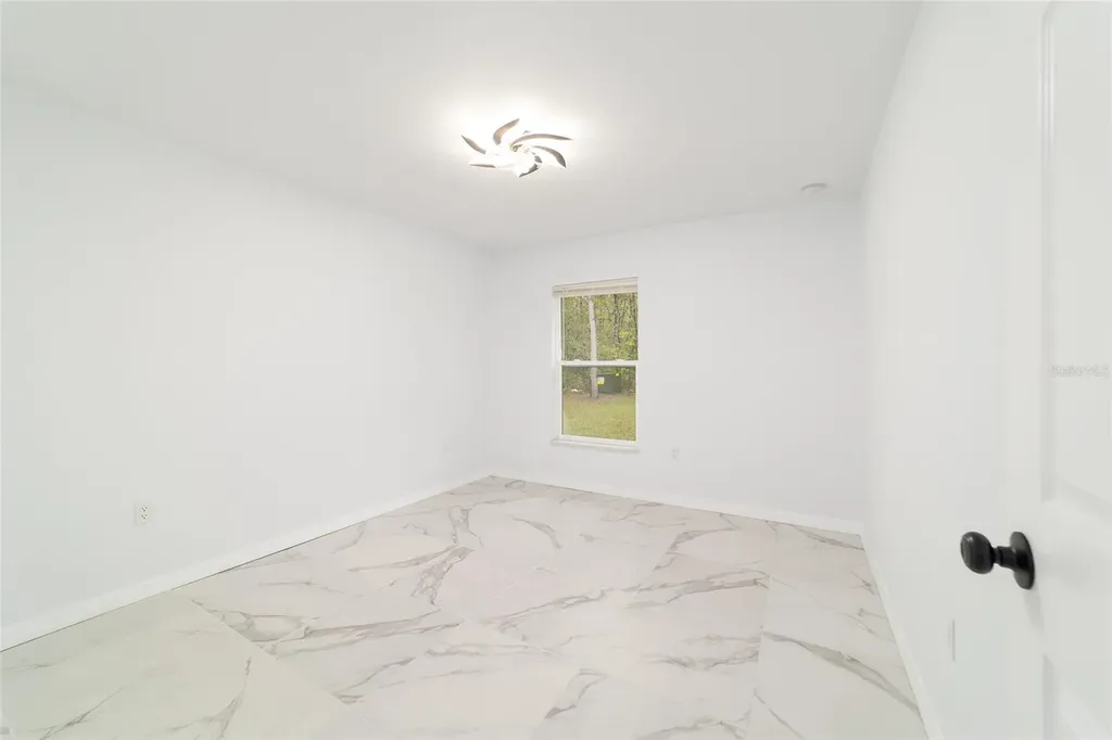 2349 W Juan Vega Lane Dunnellon FL 34434