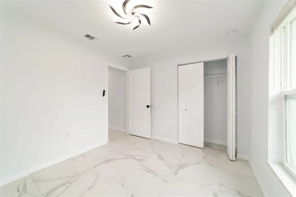 2349 W Juan Vega Lane Dunnellon FL 34434