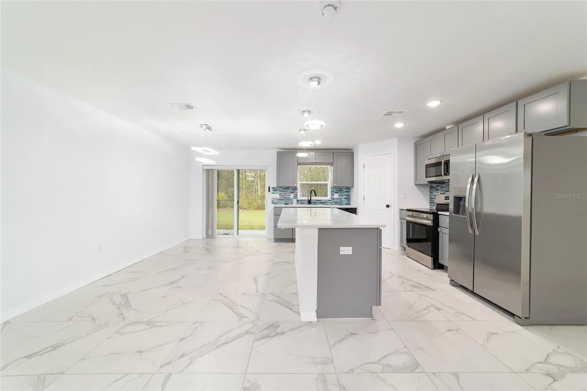 2349 W Juan Vega Lane Dunnellon FL 34434