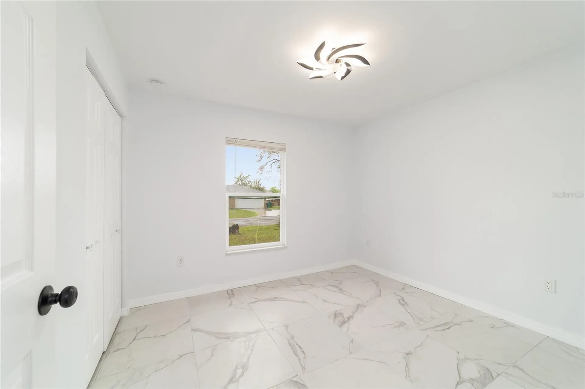 2349 W Juan Vega Lane Dunnellon FL 34434