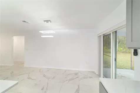 2349 W Juan Vega Lane Dunnellon FL 34434